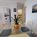 Sea View, Beachfront, Swimming Pool, Free Parking *