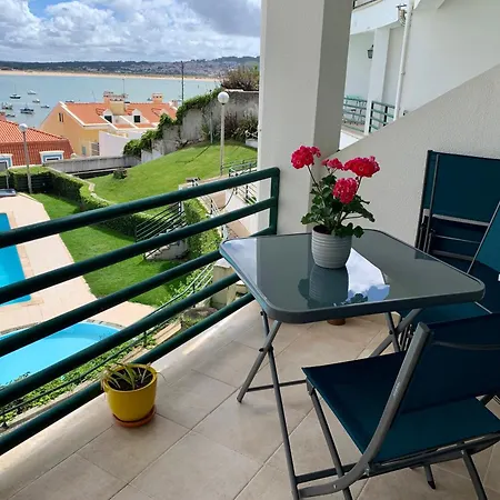 Apartment Sea View, Beachfront, Swimming Pool, Free Parking Sao Martinho do Porto