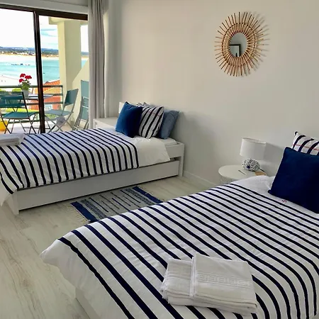 Sea View, Beachfront, Swimming Pool, Free Parking * Sao Martinho do Porto